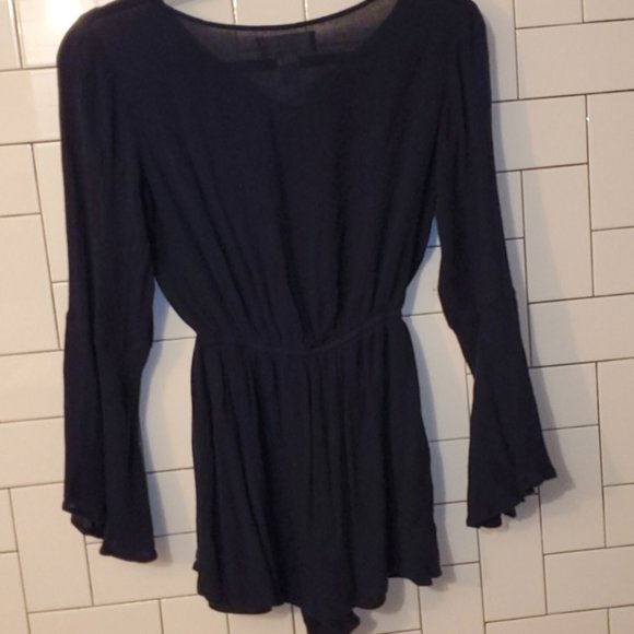 Navy Blue Tie Up Bell Sleeve Romper Size Medium - Picture 5 of 6